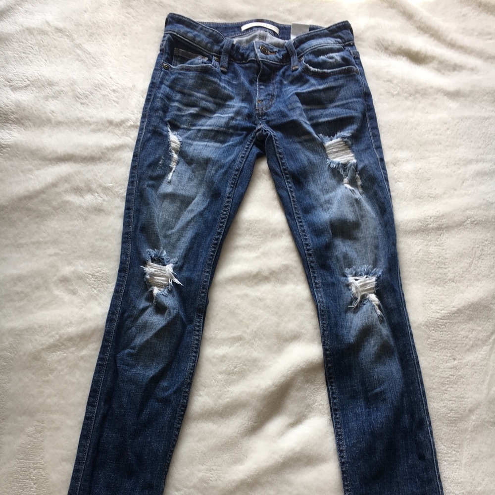 Ripped jeans!!